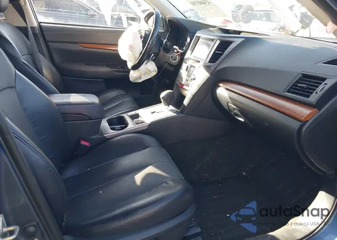 2013 Subaru Outback 2.5I Limited z USA, uszkodzony, nr VIN 4S4BRCPC9D3295468